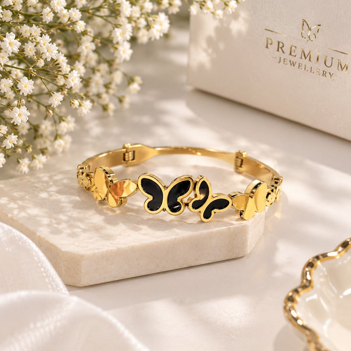 HH-445 | BUTTERFLY HANDCUFF