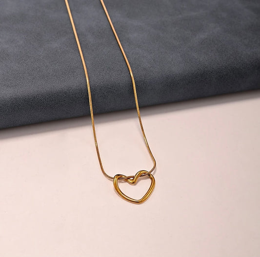 HH-057 | LOVE NECKLACE