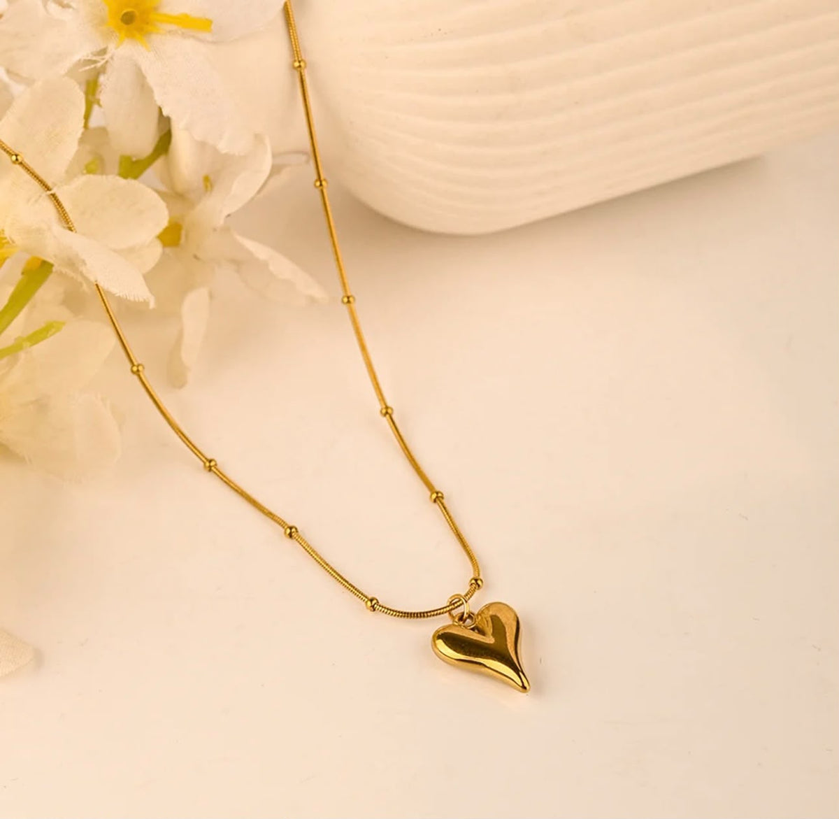 HH-044 | HEART NECKLACE