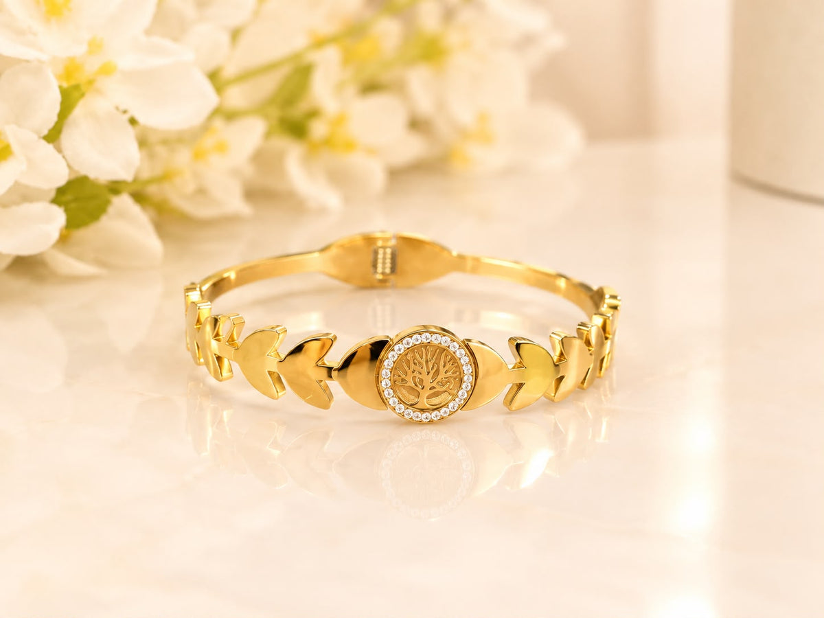 HH-499 | TREE OF CHARM HAND CUFF